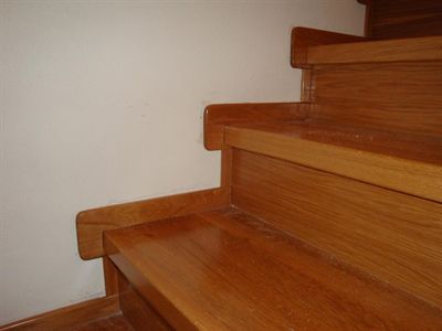 Dubové obkladové schody