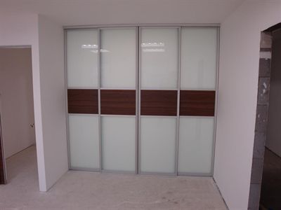 Posuvné prosklené dveře, rozdělení místnosti